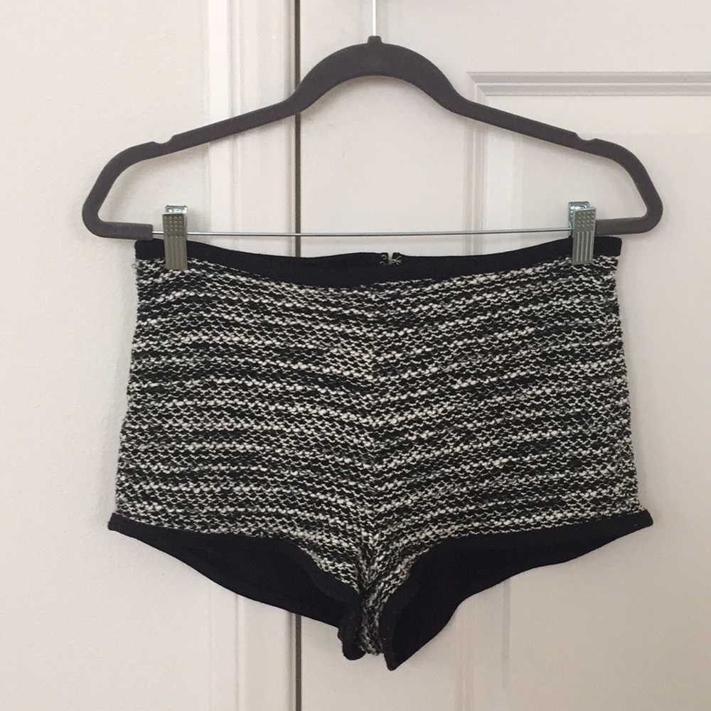 Urban outfitters grey/black shorts